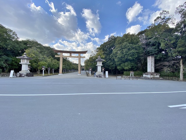 橿原神宮　入口