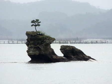 松島海岸の千貫島